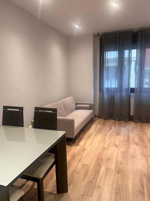 Coqueto Apartamento Cerca Del Casco Viejo Con Garaje Gratis Bilbao Eksteriør billede